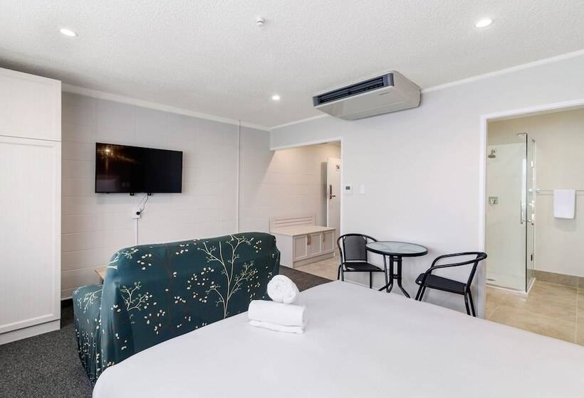 Студия Deluxe, Thermal Oak Motel