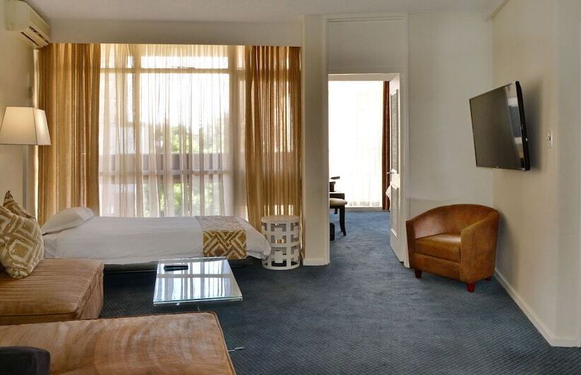 Люкс, Anew Hotel Parktonian Johannesburg