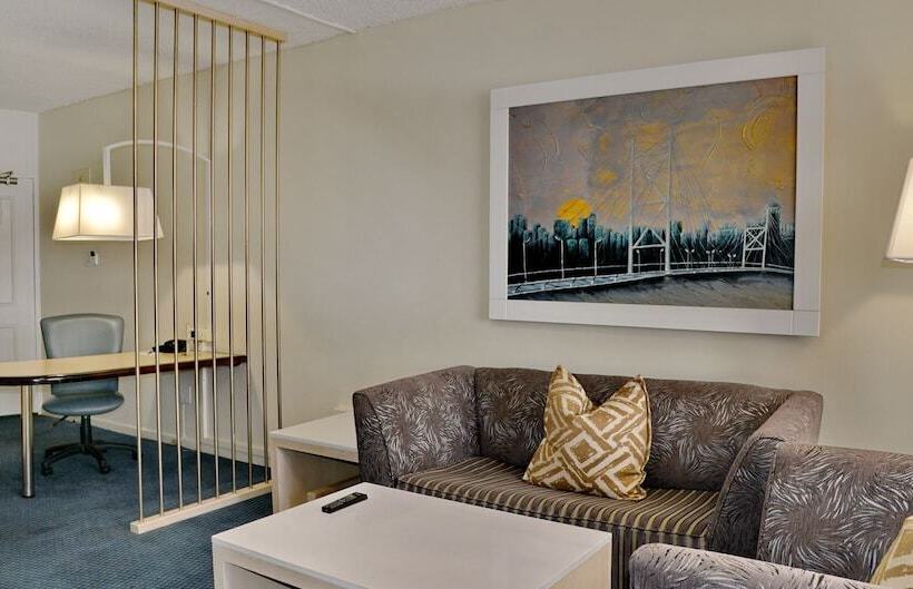 Люкс, Anew Hotel Parktonian Johannesburg