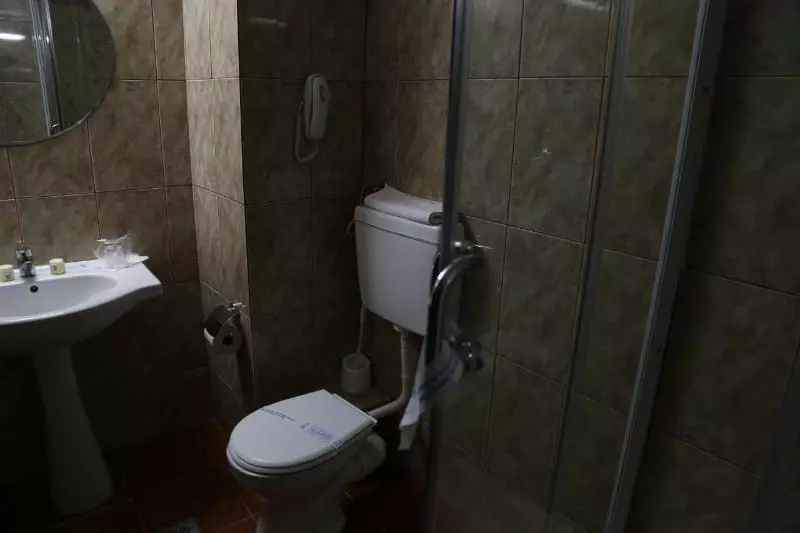 Pokój Standard, Amiral