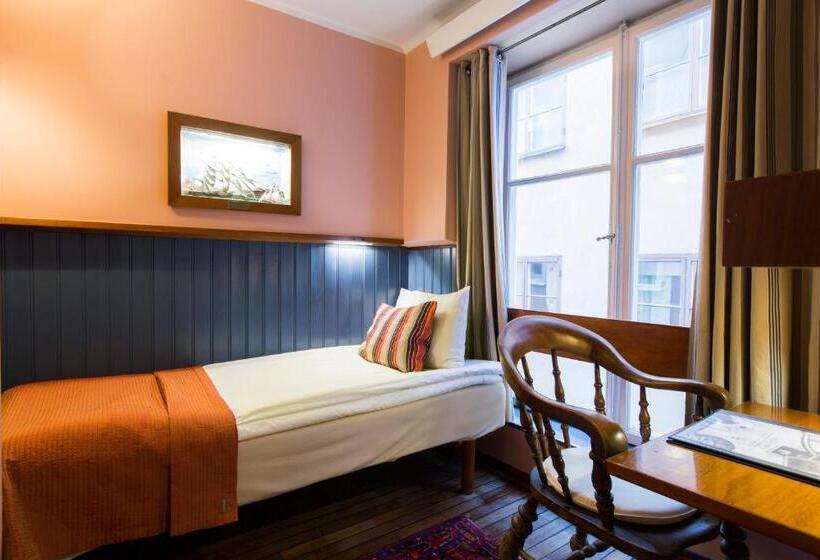 اتاق استاندارد یک نفره, Lord Nelson