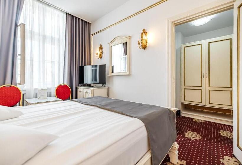 标准间, Imparatul Romanilor