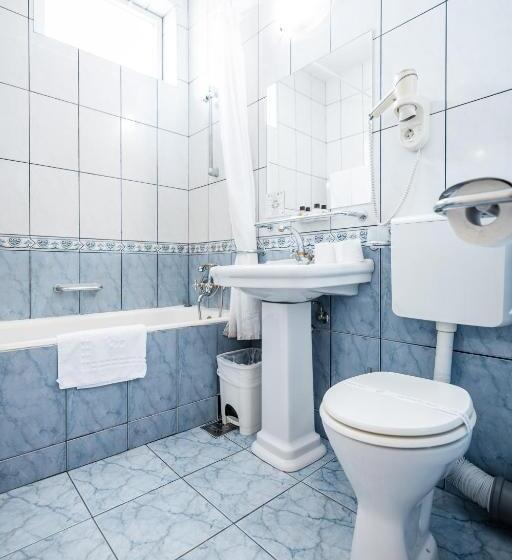 اتاق استاندارد, Imparatul Romanilor