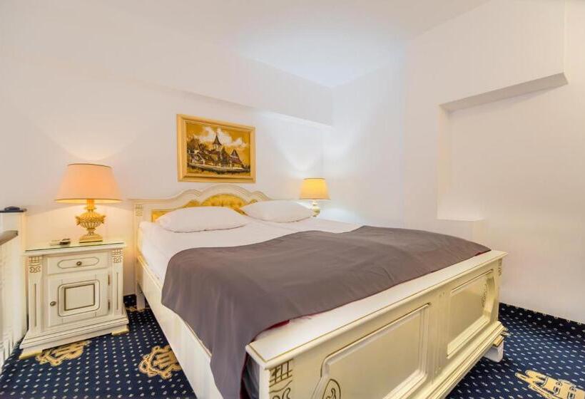 标准间, Imparatul Romanilor