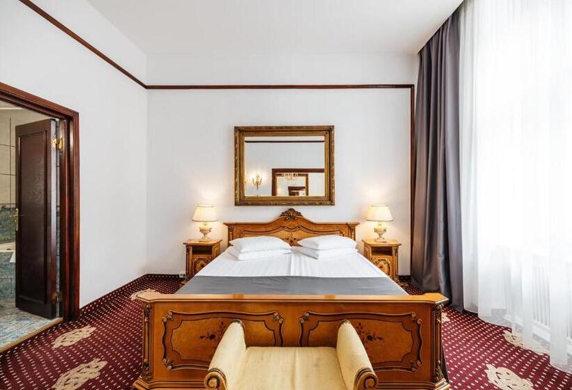 套房, Imparatul Romanilor