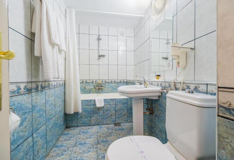 اتاق استاندارد, Imparatul Romanilor