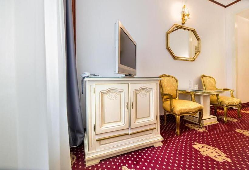 标准单人间, Imparatul Romanilor