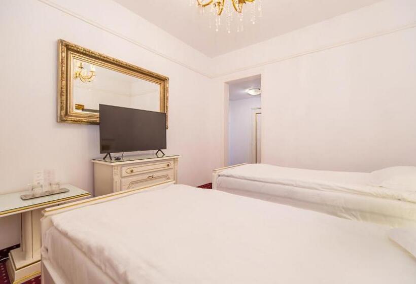 家庭套房, Imparatul Romanilor