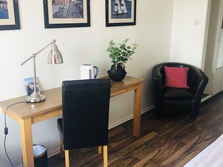 اتاق استاندارد, Lysekil