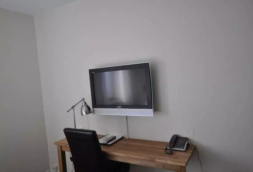Standard Yhden Hengen Huone, Lysekil