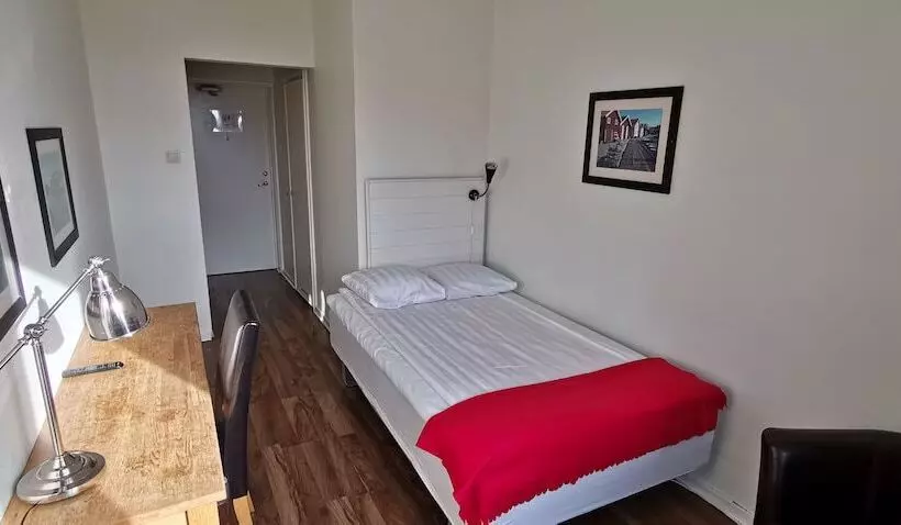 Standard Yhden Hengen Huone, Lysekil