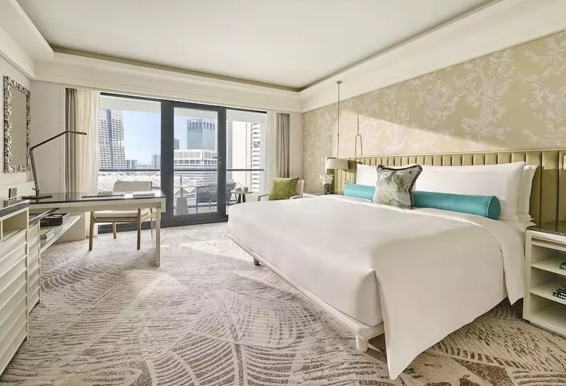 3 Bedroom Suite, Mandarin Oriental Singapore