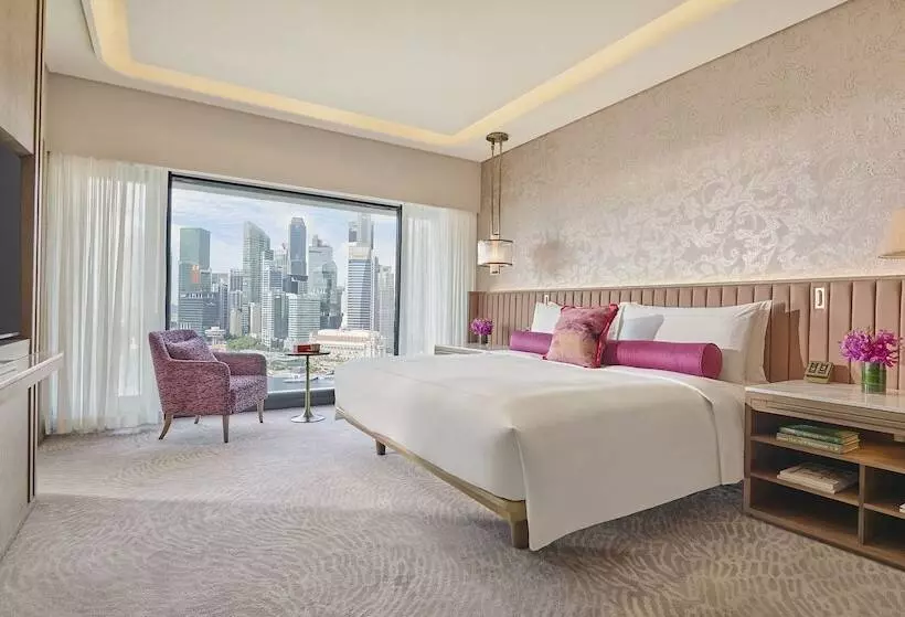 سوئیت پریمیوم 2 خوابه, Mandarin Oriental Singapore