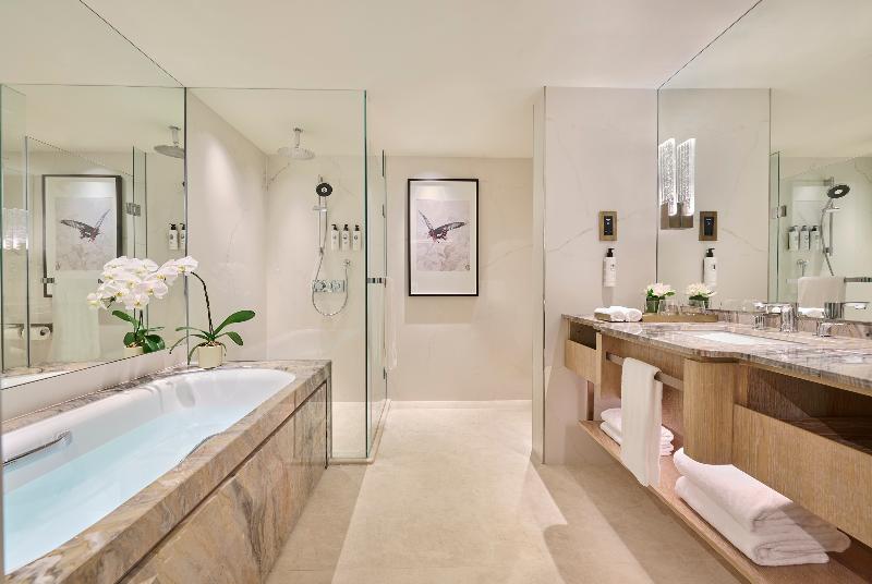 اتاق لوکس, Mandarin Oriental Singapore