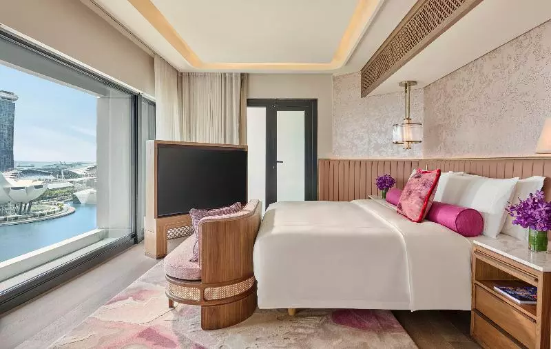 سوییت با چشمانداز دریا, Mandarin Oriental Singapore