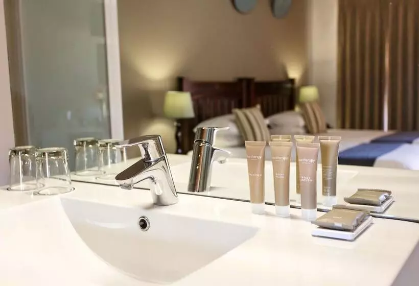 Standard-huone Puutarhanäkymä, Protea Hotel By Marriott Oudtshoorn Riempie Estate