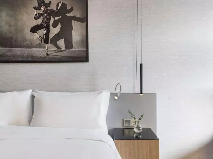 اتاق سوپریور با چشم‌انداز شهر, Radisson Blu Royal Viking Hotel, Stockholm