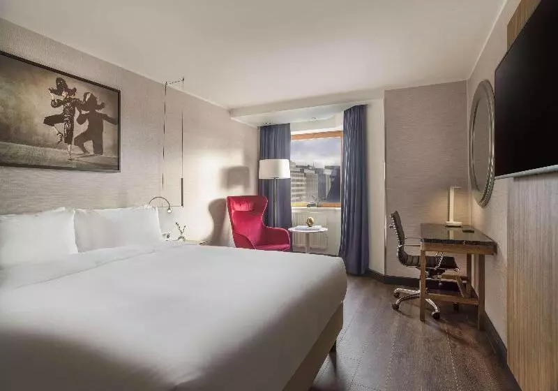 اتاق سوپریور با چشم‌انداز شهر, Radisson Blu Royal Viking Hotel, Stockholm