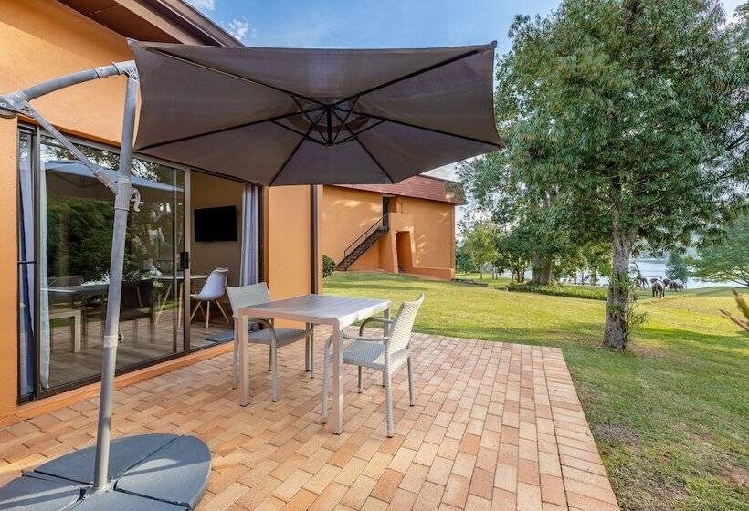 Люкс, African Sky Hotels Pine Lake Inn