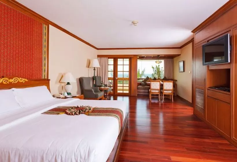 سوییت, Diamond Cliff Resort & Spa   Sha Extra Plus