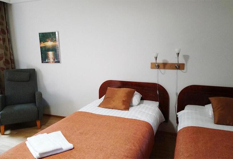 اتاق استاندارد پلاس, Finlandia Hotel Isovalkeinen