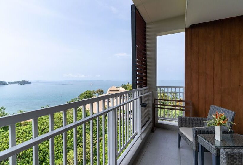 주니어 스위트 바다 전망, Cape Panwa Hotel Phuket