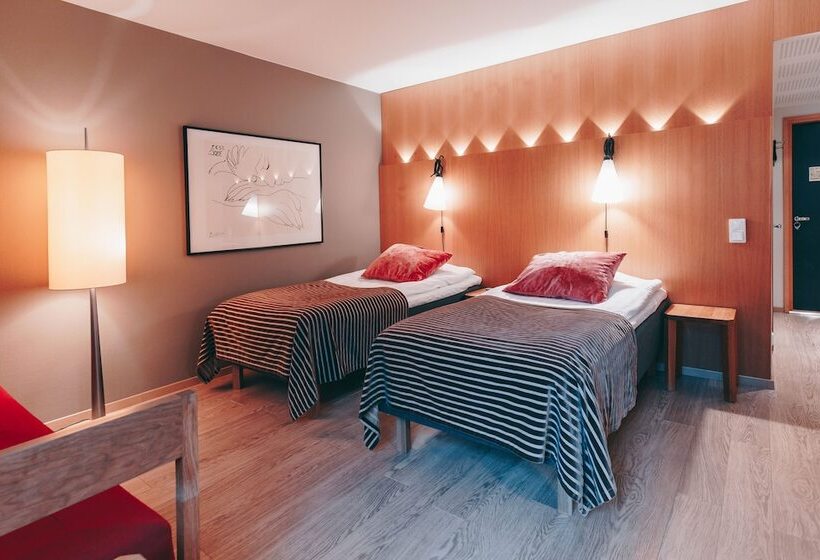 غرفة قياسية ثلاثية, Centro Hotel Turku