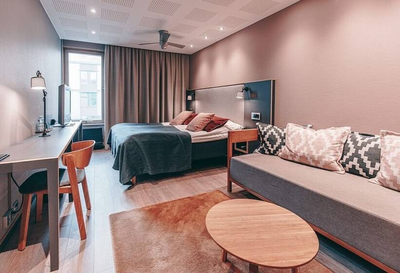 غرفة قياسية ثلاثية, Centro Hotel Turku