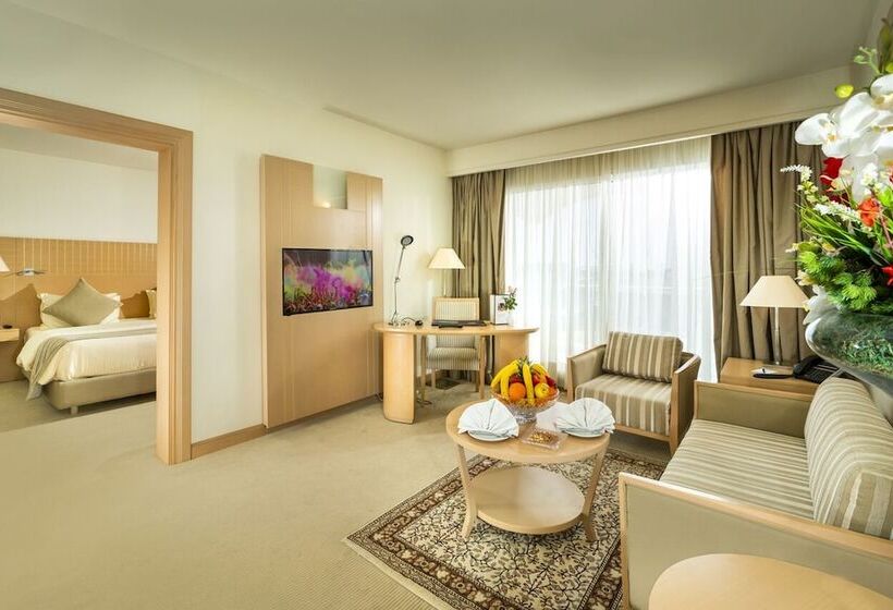 سوییت جونیور, Occidental Sfax Centre