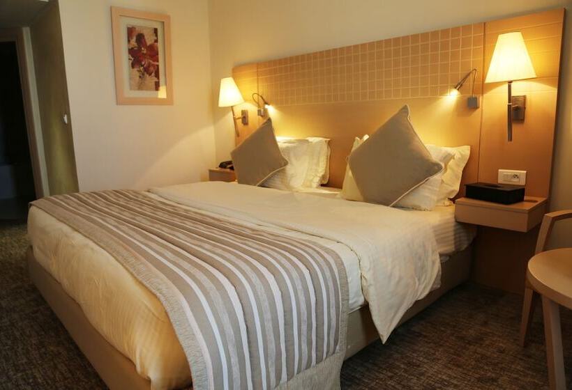 اتاق استاندارد, Occidental Sfax Centre