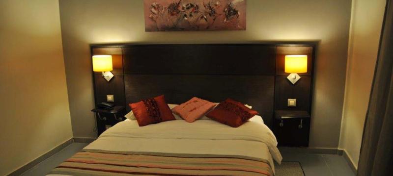 اتاق استاندارد, Farid