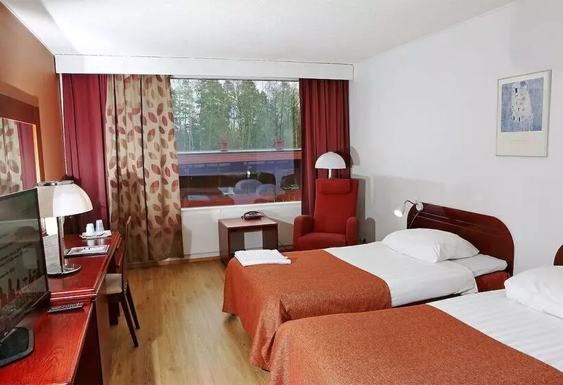 اتاق استاندارد یک نفره, Finlandia Hotel Isovalkeinen
