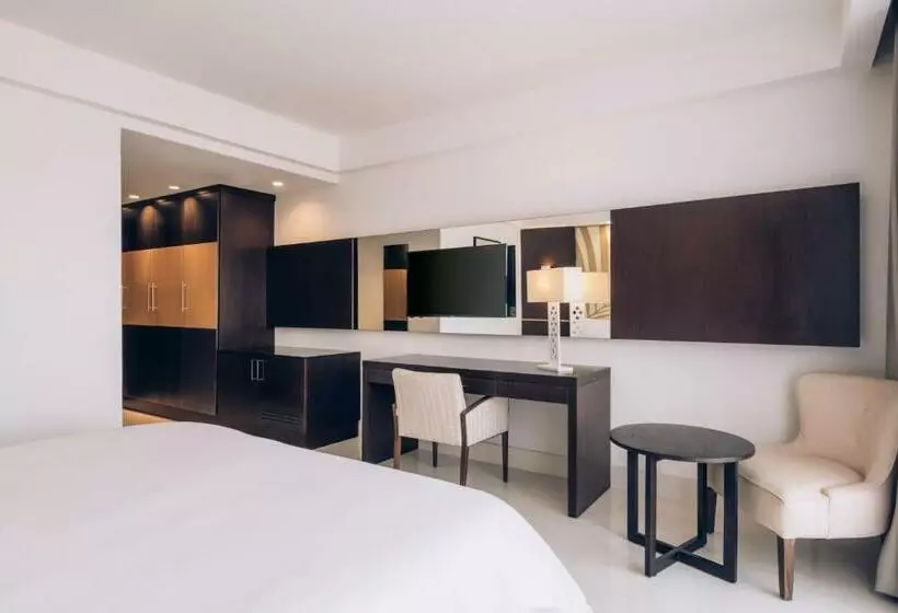 اتاق استاندارد با چشمانداز باغ, Iberostar Selection Kuriat Palace