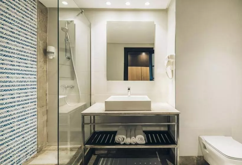 اتاق استاندارد با چشمانداز باغ, Iberostar Selection Kuriat Palace