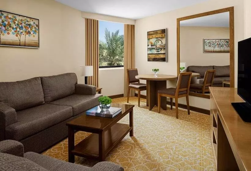سوییت, Intercontinental Al Jubail Resort