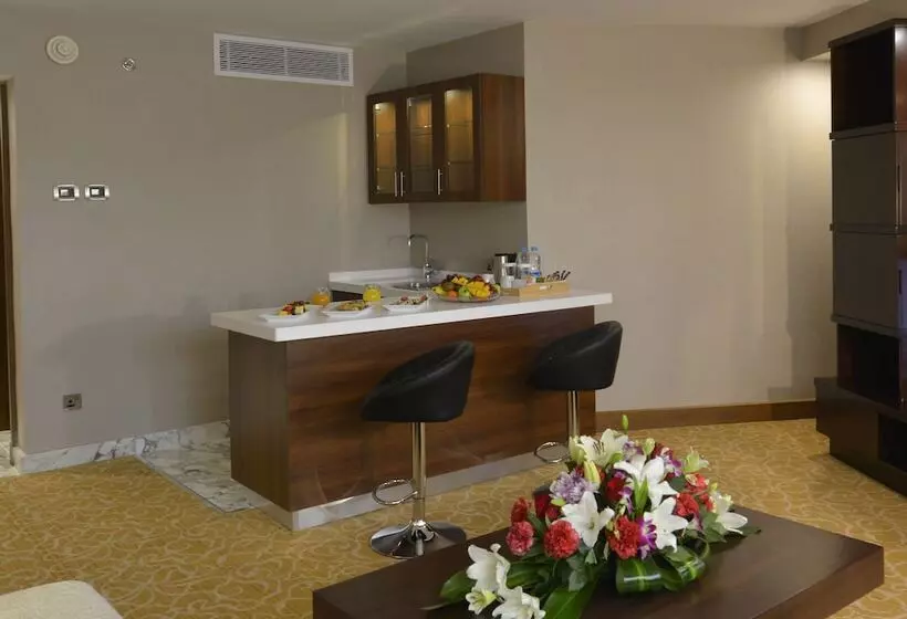 سوییت, Intercontinental Al Jubail Resort