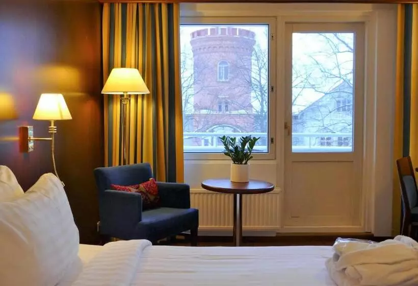 スーペリアールーム, Kalliohovi