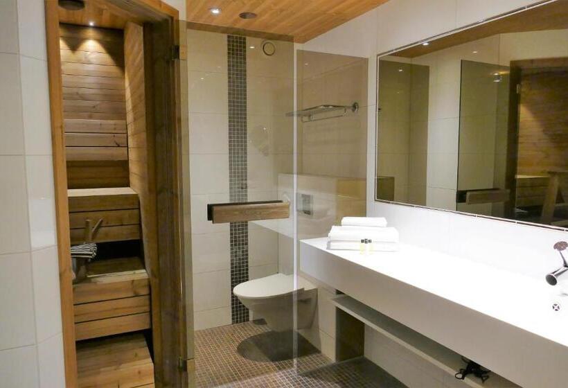 スイート, Kalliohovi