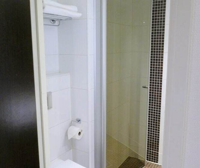 スーペリアールーム, Kalliohovi