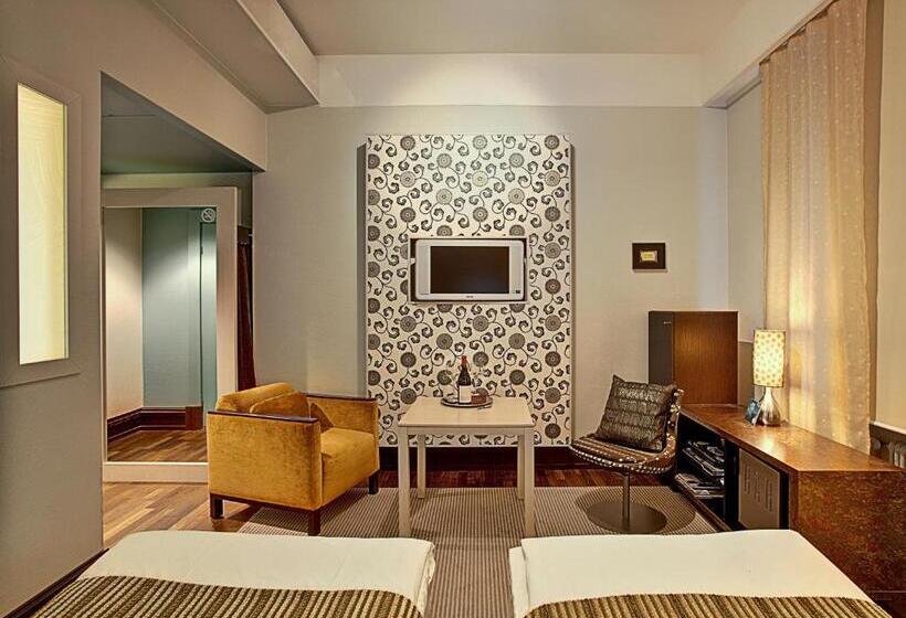 身障者適用スタンダードルーム, Klaus K