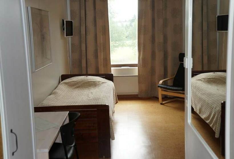 חדר סטנדרט, Li Pellonhovi