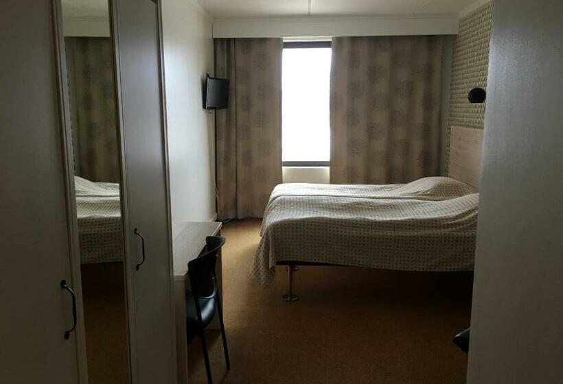 חדר סטנדרט, Li Pellonhovi