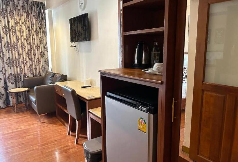 Номер Deluxe, Malaysia Hotel Bangkok