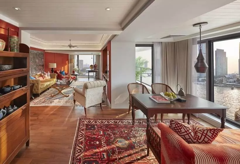 سوئیت با تخت بزرگ, Mandarin Oriental, Bangkok