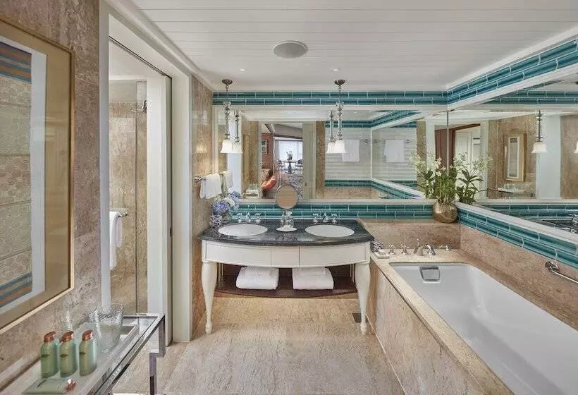 اتاق استاندارد با تخت دوبل, Mandarin Oriental, Bangkok