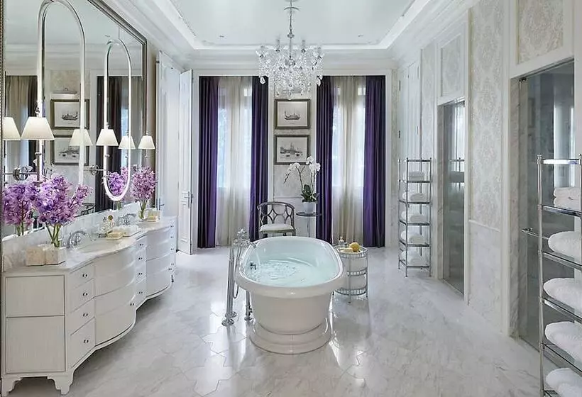 سوئیت رویال, Mandarin Oriental, Bangkok