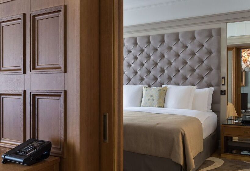 スイート, Metropol  Moscow