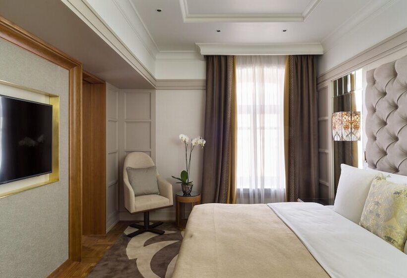 スイート, Metropol  Moscow