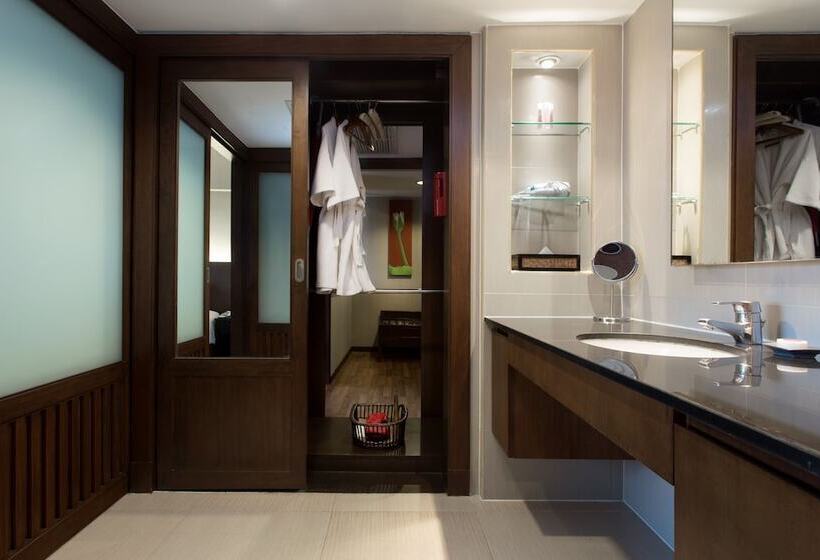 سوئیت با چشمانداز رودخانه, Ramada Plaza By Wyndham Bangkok Menam Riverside