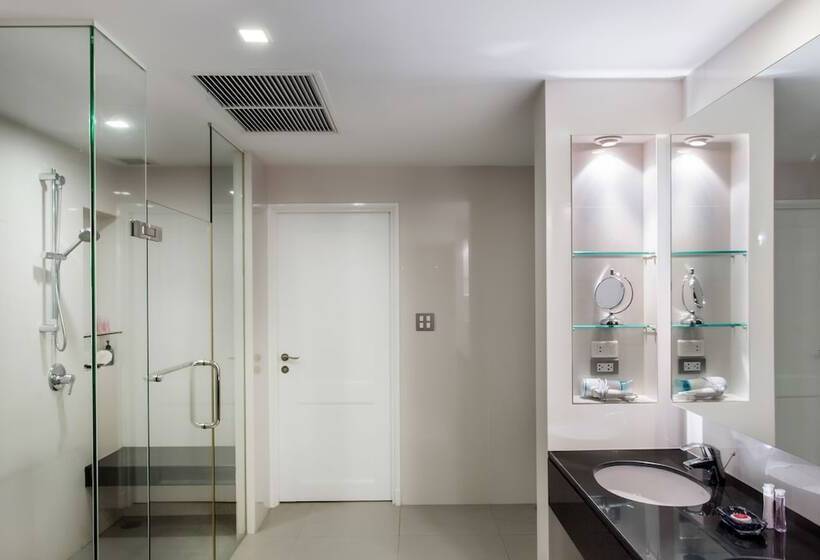 سوئیت ریاست جمهوری 2 خوابه, Ramada Plaza By Wyndham Bangkok Menam Riverside